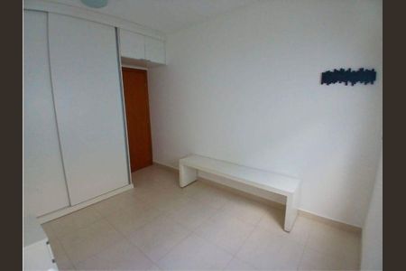 Quarto de kitnet/studio à venda com 1 quarto, 102m² em Itapoã, Belo Horizonte