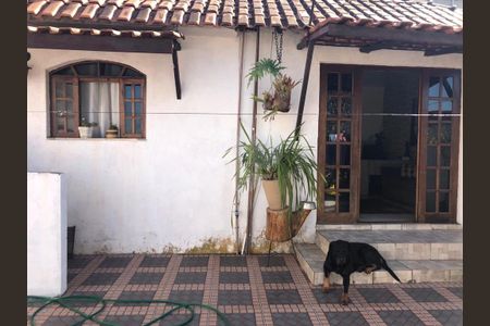 Casa à venda com 125m², 3 quartos e 1 vaga