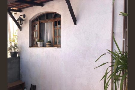 Casa à venda com 3 quartos, 125m² em Parque Ramos Freitas, São Paulo
