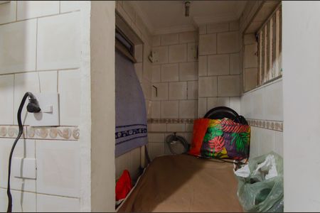 Apartamento para alugar com 50m², 2 quartos e sem vaga Apartamento para alugar com 50m², 2 quartos e sem vagaCozinha e Área de Serviço