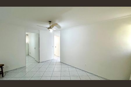 Sala de apartamento para alugar com 3 quartos, 63m² em Parque Cecap, Guarulhos