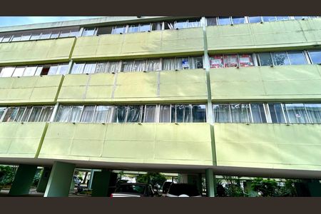 Apartamento para alugar com 63m², 3 quartos e 1 vagaPlaca instalada na fachada do imóvel 