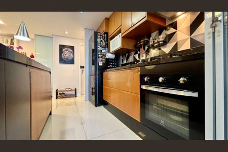 Apartamento à venda com 85m², 3 quartos e 1 vaga