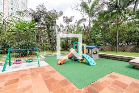 Apartamento à venda com 190m², 2 quartos e 3 vagas Apartamento à venda com 190m², 2 quartos e 3 vagasArea Comum