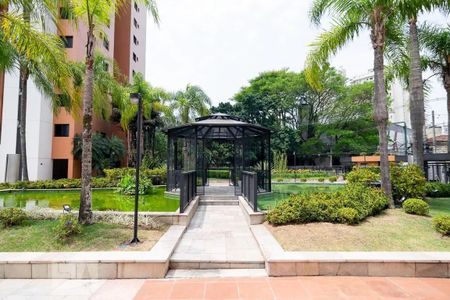 Apartamento à venda com 190m², 2 quartos e 3 vagas Apartamento à venda com 190m², 2 quartos e 3 vagasArea Comum