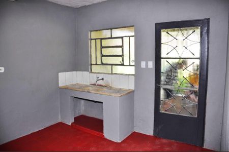 Casa à venda com 70m², 2 quartos e sem vaga Casa à venda com 70m², 2 quartos e sem vagaCozinha