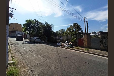 Casa à venda com 70m², 2 quartos e sem vaga Casa à venda com 70m², 2 quartos e sem vagaLocalização