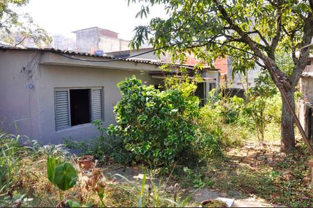 Casa à venda com 70m², 2 quartos e sem vaga Casa à venda com 70m², 2 quartos e sem vagaÁrea externa
