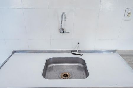 Sala e cozinha de casa para alugar com 1 quarto, 40m² em Perus, São Paulo