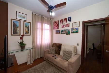 Apartamento à venda com 137m², 3 quartos e 1 vaga Apartamento à venda com 137m², 3 quartos e 1 vagaQUARTO2