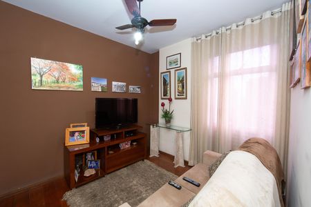 Apartamento à venda com 137m², 3 quartos e 1 vaga Apartamento à venda com 137m², 3 quartos e 1 vagaQUARTO2