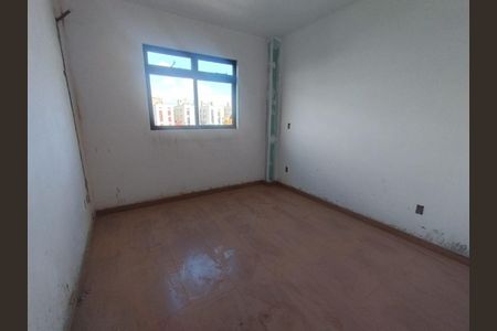 Apartamento à venda com 114m², 3 quartos e 3 vagas Apartamento à venda com 114m², 3 quartos e 3 vagasFoto 02