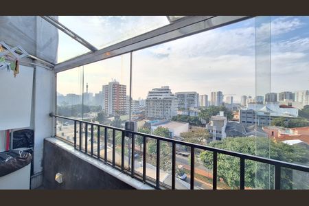 Apartamento à venda com 29m², 1 quarto e sem vaga Apartamento à venda com 29m², 1 quarto e sem vagaVaranda