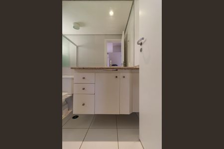 Apartamento para alugar com 178m², 3 quartos e 3 vagasSuíte 3 - Banheiro