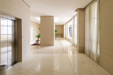 Apartamento para alugar com 178m², 3 quartos e 3 vagasHall Social