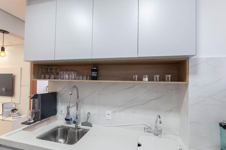Apartamento à venda com 58m², 2 quartos e 1 vaga Apartamento à venda com 58m², 2 quartos e 1 vagaCozinha e Área de Serviço