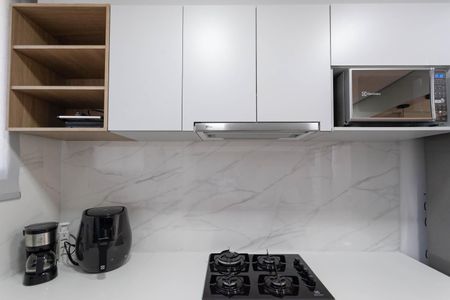 Apartamento à venda com 58m², 2 quartos e 1 vaga Apartamento à venda com 58m², 2 quartos e 1 vagaCozinha e Área de Serviço