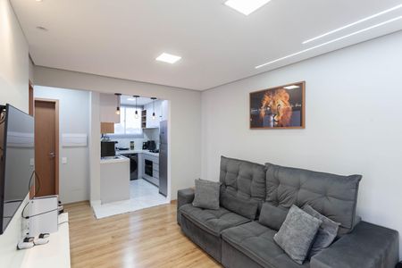 Sala de apartamento à venda com 2 quartos, 58m² em Caiapos, Contagem