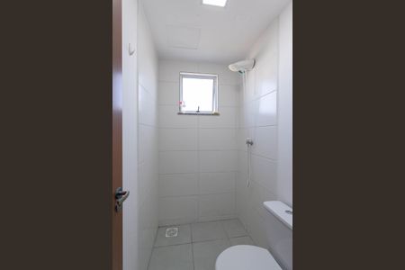 Apartamento à venda com 58m², 2 quartos e 1 vaga Apartamento à venda com 58m², 2 quartos e 1 vagaBanheiro social