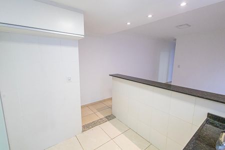 Apartamento para alugar com 150m², 2 quartos e 1 vaga Apartamento para alugar com 150m², 2 quartos e 1 vagaCozinha americana