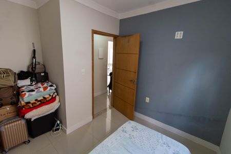 Casa à venda com 136m², 3 quartos e 5 vagasQUARTO 2