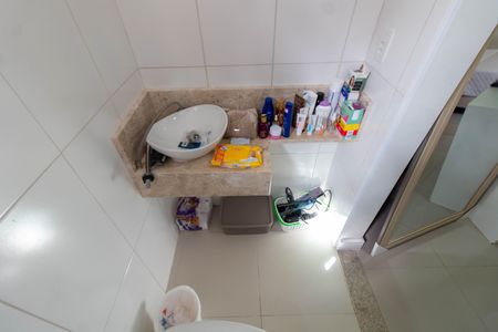 Casa à venda com 136m², 3 quartos e 5 vagasBANHEIRO DA SUITE