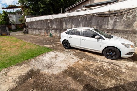 Casa à venda com 136m², 3 quartos e 5 vagasÁREA EXTERNA FRENTE