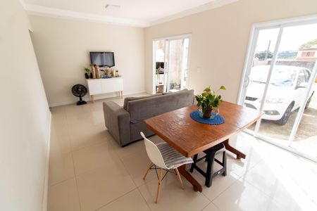 SALA de casa à venda com 3 quartos, 136m² em Parque Anhumas, Campinas