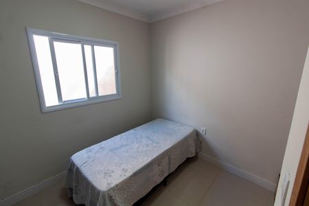 Casa à venda com 136m², 3 quartos e 5 vagasQUARTO 2