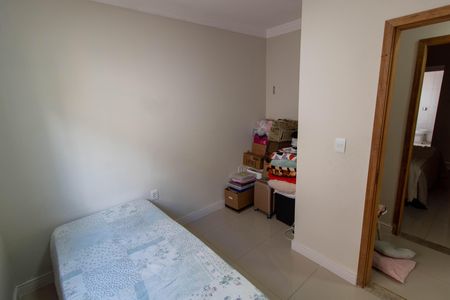 Casa à venda com 136m², 3 quartos e 5 vagasQUARTO 2