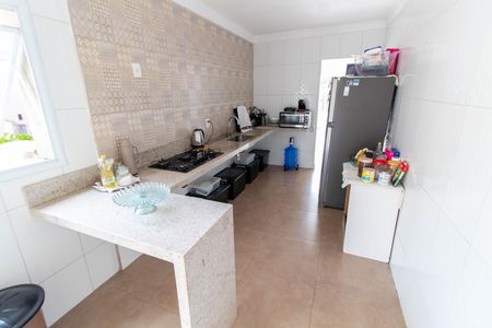 Casa à venda com 136m², 3 quartos e 5 vagasCOZINHA