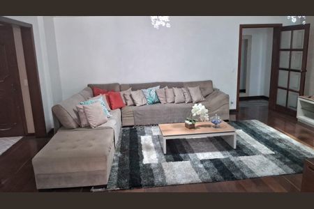 Apartamento para alugar com 1 quarto, 58m² em Centro, Petrópolis