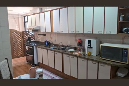 Apartamento para alugar com 1 quarto, 58m² em Centro, Petrópolis