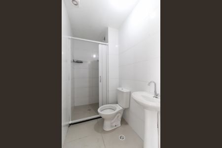 Apartamento para alugar com 33m², 2 quartos e sem vaga Apartamento para alugar com 33m², 2 quartos e sem vagaBanheiro