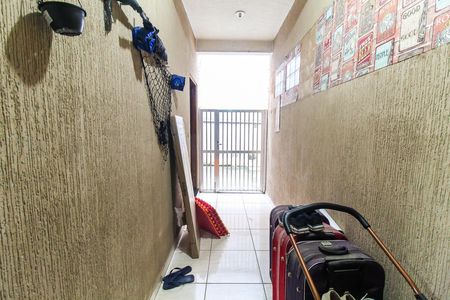 Casa de condomínio à venda com 59m², 2 quartos e 1 vaga Casa de condomínio à venda com 59m², 2 quartos e 1 vagaQuintal