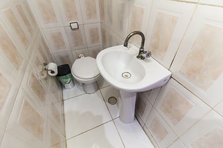 Casa de condomínio à venda com 59m², 2 quartos e 1 vaga Casa de condomínio à venda com 59m², 2 quartos e 1 vagaLavabo