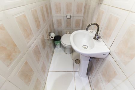 Casa de condomínio à venda com 59m², 2 quartos e 1 vaga Casa de condomínio à venda com 59m², 2 quartos e 1 vagaLavabo