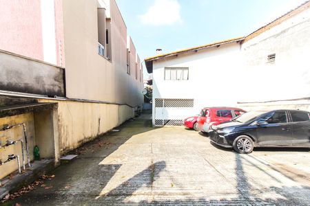 Casa de condomínio à venda com 59m², 2 quartos e 1 vaga Casa de condomínio à venda com 59m², 2 quartos e 1 vagaEntrada