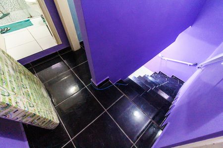 Casa de condomínio à venda com 59m², 2 quartos e 1 vaga Casa de condomínio à venda com 59m², 2 quartos e 1 vagaHall