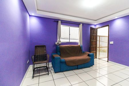 Casa de condomínio à venda com 59m², 2 quartos e 1 vaga Casa de condomínio à venda com 59m², 2 quartos e 1 vagaSala