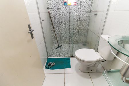 Casa de condomínio à venda com 59m², 2 quartos e 1 vaga Casa de condomínio à venda com 59m², 2 quartos e 1 vagaBanheiro