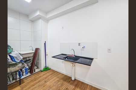 Apartamento para alugar com 35m², 2 quartos e sem vaga Apartamento para alugar com 35m², 2 quartos e sem vagaCozinha e Área de Serviço
