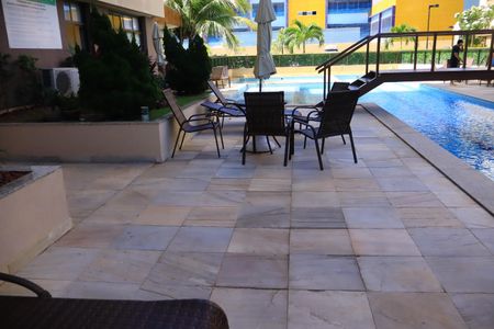 Apartamento para alugar com 85m², 3 quartos e 1 vagaÁrea comum - Piscina