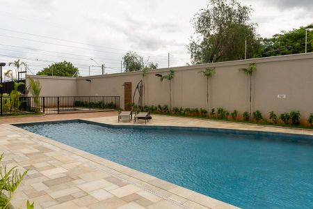Apartamento para alugar com 82m², 3 quartos e 2 vagas Apartamento para alugar com 82m², 3 quartos e 2 vagasÁrea Comum-Piscina
