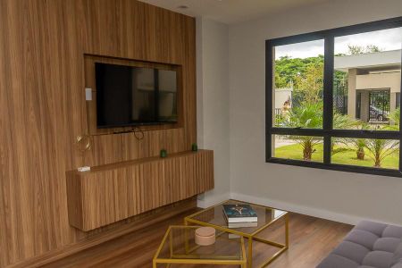 Apartamento para alugar com 82m², 3 quartos e 2 vagas Apartamento para alugar com 82m², 3 quartos e 2 vagasÁrea Comum-Sala de Jogos