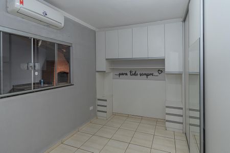 Casa para alugar com 125m², 2 quartos e 2 vagasSuite 
