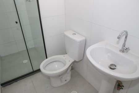 Apartamento para alugar com 37m², 2 quartos e sem vaga Apartamento para alugar com 37m², 2 quartos e sem vagaBanheiro