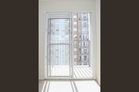 Apartamento para alugar com 37m², 2 quartos e sem vaga Apartamento para alugar com 37m², 2 quartos e sem vagaVista da Sala