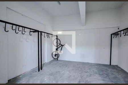 Apartamento para alugar com 37m², 2 quartos e sem vaga Apartamento para alugar com 37m², 2 quartos e sem vagaBicicletário