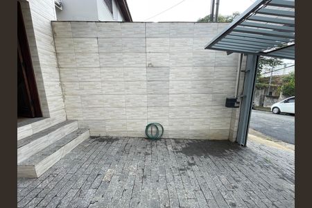 Casa para alugar com 110m², 2 quartos e 1 vaga Casa para alugar com 110m², 2 quartos e 1 vagaGaragem